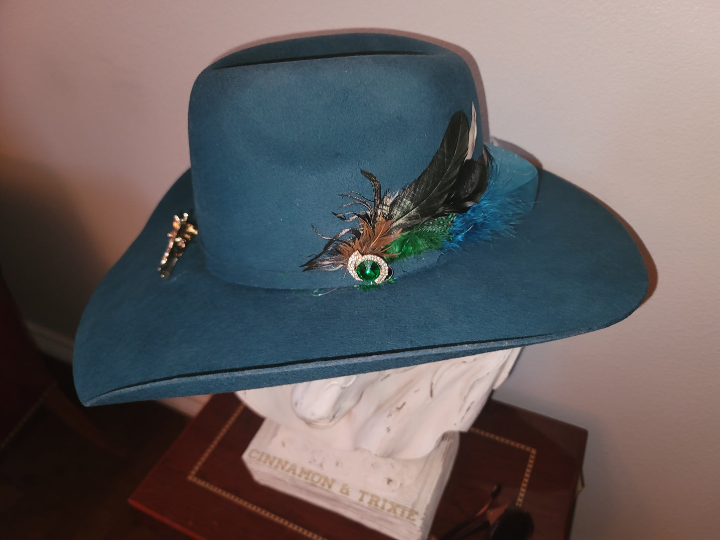 Custom Teal WGQ 5X Cashmere Bull Rider