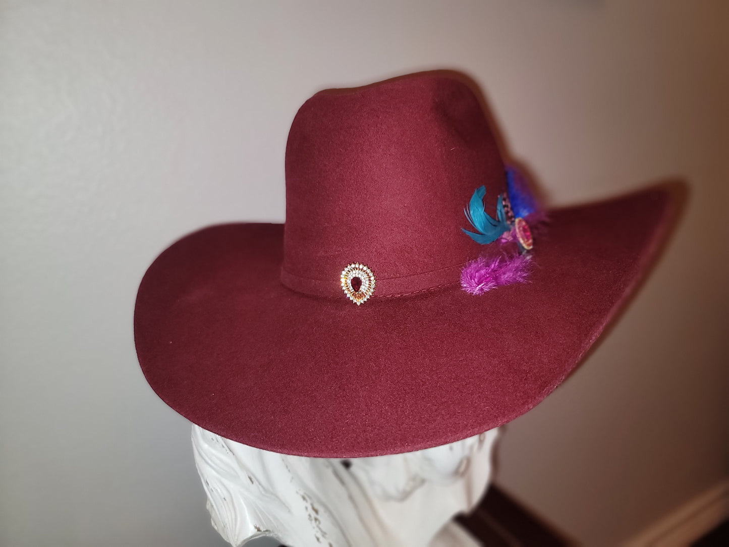 Custom Burgundy WGQ 5X Cashmere Bull Rider